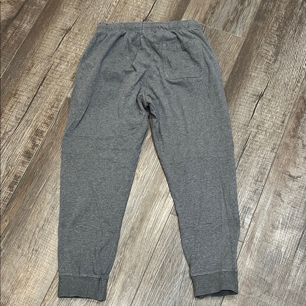Nike Mens Gray Jogger Pants. Lighter/cooler material not sweat pants. - Picture 4 of 7